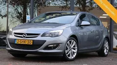 Gebruikt 2013 Opel Astra Sport Hatchback | € 7.745 (Eerlijke prijs)