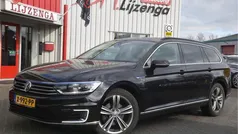 Zwart Gebruikt 2018 VW Passat GTE Stationwagen | € 15.950 (Goede deal)