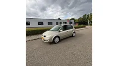 Beige Gebruikt 2006 Renault Scénic II MPV | € 1.499 (Eerlijke prijs)