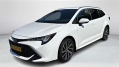 Wit Gebruikt 2022 Toyota Corolla Stationwagen | € 26.450 (Eerlijke prijs)