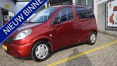 Rood Gebruikt 2000 Toyota Yaris Sol Stationwagen | € 2.450 (Goede deal)