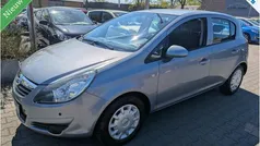 Gebruikt 2009 Opel Corsa Selection Hatchback | € 5.900 (Eerlijke prijs)