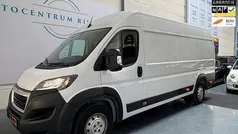 Wit Gebruikt 2022 Peugeot Boxer Premium Van | € 20.999 (Eerlijke prijs)