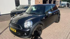 Zwart Gebruikt 2013 Mini ONE Pepper Hatchback | € 6.995 (Eerlijke prijs)