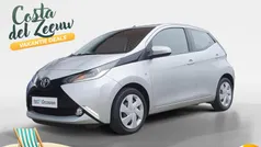 Grijs Gebruikt 2018 Toyota Aygo Hatchback | € 8.940 (Eerlijke prijs)