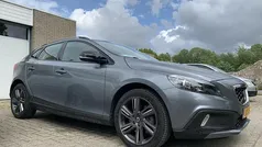 Gebruikt 2016 Volvo V40 Kinetic Hatchback | € 10.950 (Eerlijke prijs)