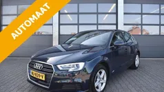 Blauw Gebruikt 2017 Audi A3 Ambition Hatchback | € 20.830 (Eerlijke prijs)