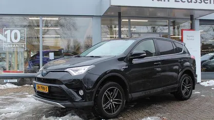 Gebruikt 2016 Toyota RAV4 Hybrid Business Edition SUV | € 22.700 (Eerlijke prijs)