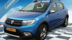 Blauw Gebruikt 2018 Dacia Sandero Stepway Hatchback | € 10.950 (Eerlijke prijs)