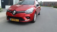 Rood Gebruikt 2018 Renault Clio IV LIMITED Hatchback | € 8.950 (Eerlijke prijs)