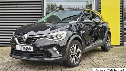 Zwart Gebruikt 2021 Renault Captur Intens SUV | € 16.845 (Eerlijke prijs)