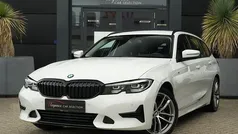 Gebruikt 2020 BMW 318 Executive Stationwagen | € 25.950 (Super prijs)
