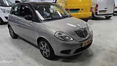 Grijs Gebruikt 2009 Lancia Ypsilon Hatchback | € 3.250 (Eerlijke prijs)