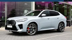 Grijs Gebruikt 2025 BMW iX2 M Sport SUV | € 62.950 (Eerlijke prijs)