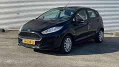 Zwart Gebruikt 2016 Ford Fiesta Style Hatchback | € 9.950 (Eerlijke prijs)