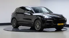 Zwart Gebruikt 2021 Porsche Cayenne SUV | € 67.445 (Super prijs)
