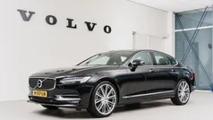 Zwart Gebruikt 2020 Volvo S90 Inscription Sedan | € 34.950 (Eerlijke prijs)