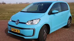 Blauw Gebruikt 2017 VW e-up! Hatchback | € 9.950 (Eerlijke prijs)