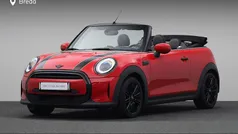 Chili red (licht rood) Gebruikt 2022 Mini Cooper Cabriolet Comfort Cabriolet | € 32.880 (Eerlijke prijs)
