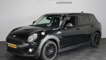 Zwart Gebruikt 2018 Mini One Clubman Business Stationwagen | € 11.995 (Eerlijke prijs)