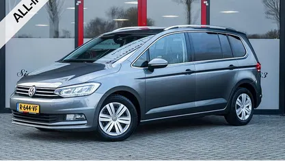 Gebruikt 2017 VW Touran Highline MPV | € 22.950 (Goede deal)