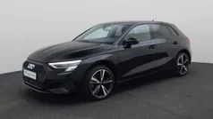 Zwart Gebruikt 2022 Audi A3 Sportback e-tron Advanced Sedan | € 29.740 (Eerlijke prijs)