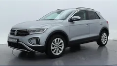 Gebruikt 2023 VW T-Roc Business SUV | € 25.950 (Eerlijke prijs)