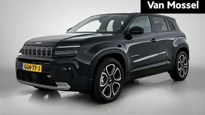 Zwart Gebruikt 2024 Jeep Avenger EV Altitude SUV | € 27.940 (Eerlijke prijs)