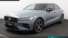 Gebruikt 2023 Volvo S60 Ultimate Sedan | € 39.900 (Eerlijke prijs)