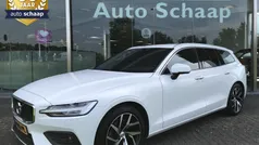 Gebruikt 2020 Volvo V60 Momentum Stationwagen | € 26.900 (Eerlijke prijs)