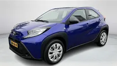 Gebruikt 2024 Toyota Aygo Play Hatchback | € 16.650 (Eerlijke prijs)