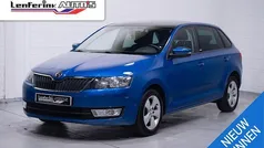 Blauw Gebruikt 2017 Skoda Rapid Joy Hatchback | € 9.766 (Eerlijke prijs)