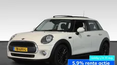 Gebruikt 2018 Mini ONE Hatchback | € 17.965 (Eerlijke prijs)