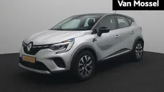 Grijs Gebruikt 2020 Renault Captur Zen SUV | € 16.940 (Eerlijke prijs)