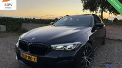 Zwart Gebruikt 2021 BMW 530e M Sport Stationwagen | € 37.500 (Super prijs)