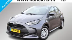 Grijs Occasion 2023 Toyota Yaris Active Hatchback | € 19.699 (Eerlijke prijs)