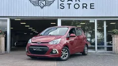 Rood Gebruikt 2015 Hyundai i10 Premium Hatchback | € 5.950 (Eerlijke prijs)