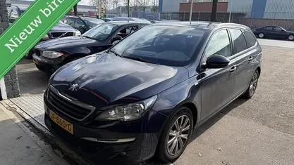 Occasion Peugeot 308 SW Allure 131 PK (96 kW) 2016 Blauw Stationwagen
