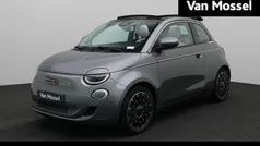 Gebruikt 2023 Fiat 500e La Prima Cabriolet | € 25.900 (Eerlijke prijs)