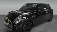 Gebruikt 2020 Mini Cooper Pepper Hatchback | € 20.840 (Eerlijke prijs)