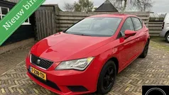 Rood Gebruikt 2016 Seat Leon Reference Hatchback | € 9.600 (Goede deal)
