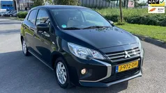 Zwart Gebruikt 2020 Mitsubishi Space Star Active Hatchback | € 10.950 (Goede deal)