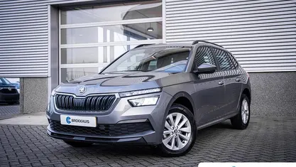 Grijs Gebruikt 2023 Skoda Kamiq Ambition SUV | € 21.895 (Eerlijke prijs)