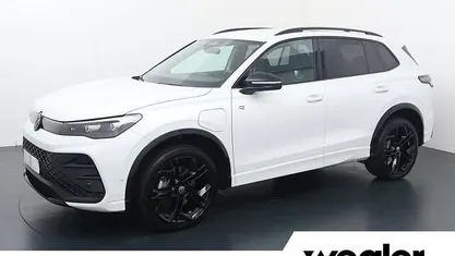 Occasion VW Tiguan Business 204 PK (150 kW) 2024 Wit SUV