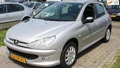 Gebruikt 2006 Peugeot 206 Hatchback | € 500 (Super prijs)