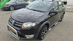Gebruikt 2013 Dacia Sandero Lauréate Hatchback | € 6.250 (Eerlijke prijs)