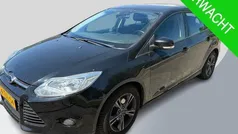 Zwart Gebruikt 2014 Ford Focus Stationwagen | € 5.950 (Eerlijke prijs)