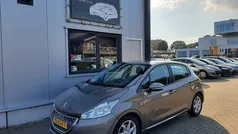 Grijs Gebruikt 2012 Peugeot 208 Active Hatchback | € 5.449 (Eerlijke prijs)