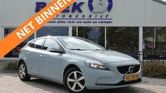 Blauw Gebruikt 2016 Volvo V40 Kinetic Stationwagen | € 10.895 (Goede deal)
