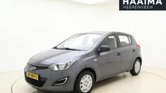Grijs Gebruikt 2014 Hyundai i20 Hatchback | € 8.945 (Eerlijke prijs)